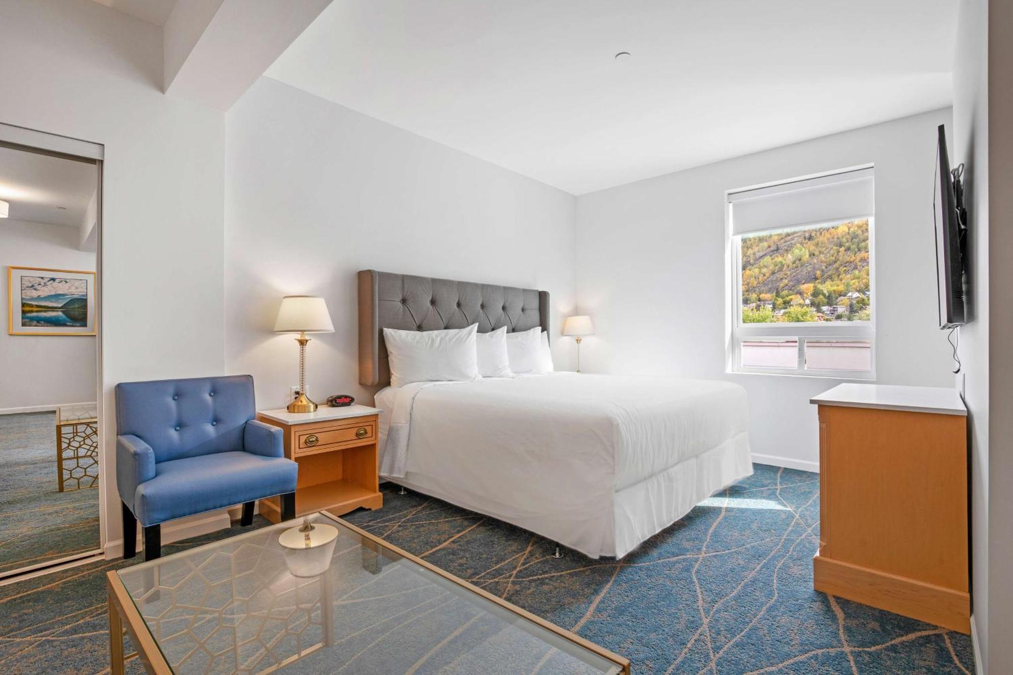 Crown Columbia Hotel; BW Premier Collection Trail Экстерьер фото